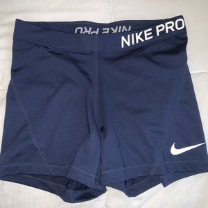 Nike Pro Shorts Women’s Size Medium